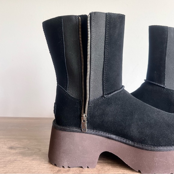 UGG Black and Brown Winter Boots - Picture 7 of 12